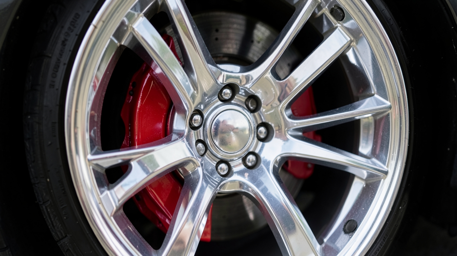 Wheel & Brake Caliper Ceramic Coating in Commerce City, CO