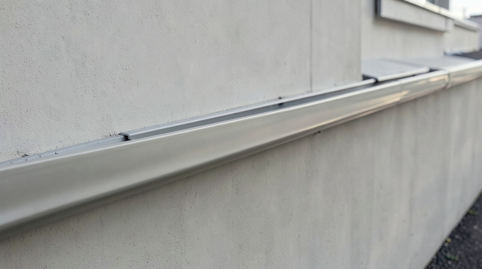 Commercial Gutter Cleaning in Louisville, KY