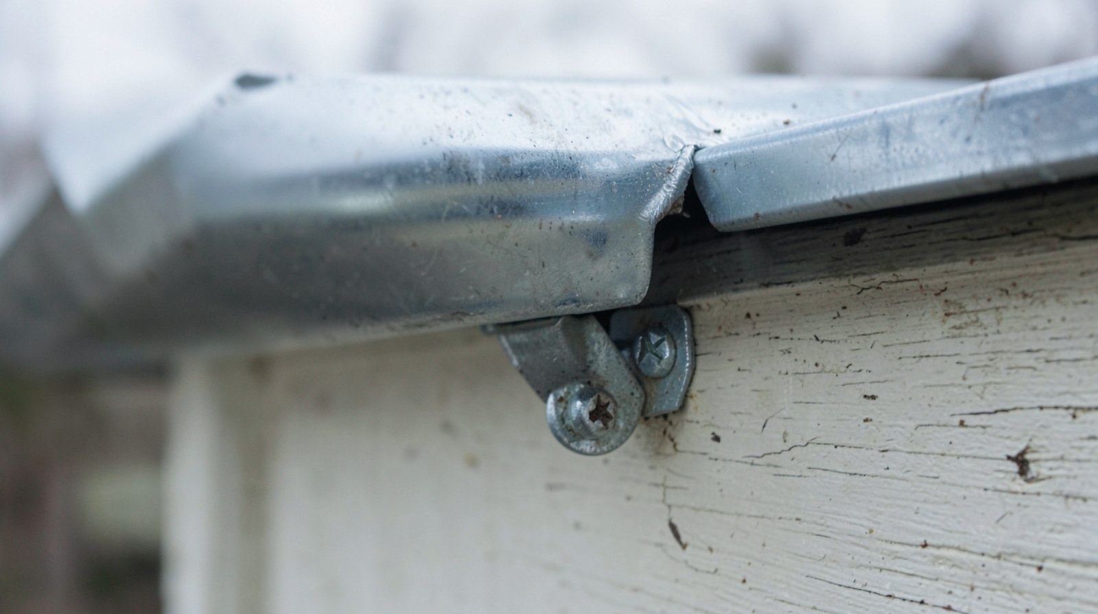 Gutter Repair in Redmond, WA in Redmond