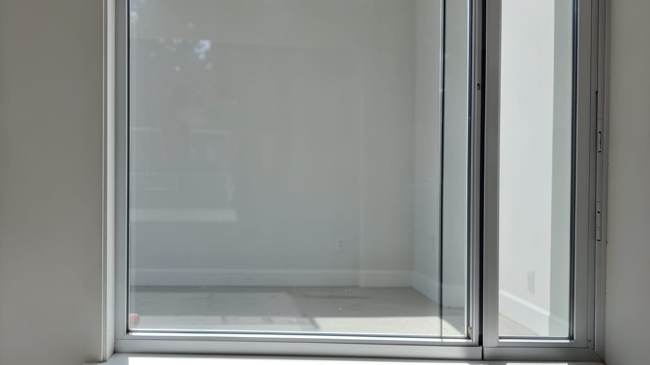 Glass Window Mold Removal in Clermont, FL in Clermont
