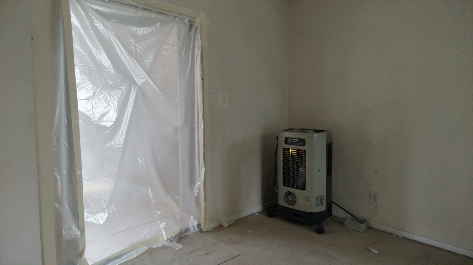 Mold Removal & Remediation in Clermont, FL in Clermont